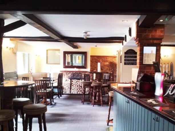 Shoulder Of Mutton Hotel Milton Keynes Bagian luar foto