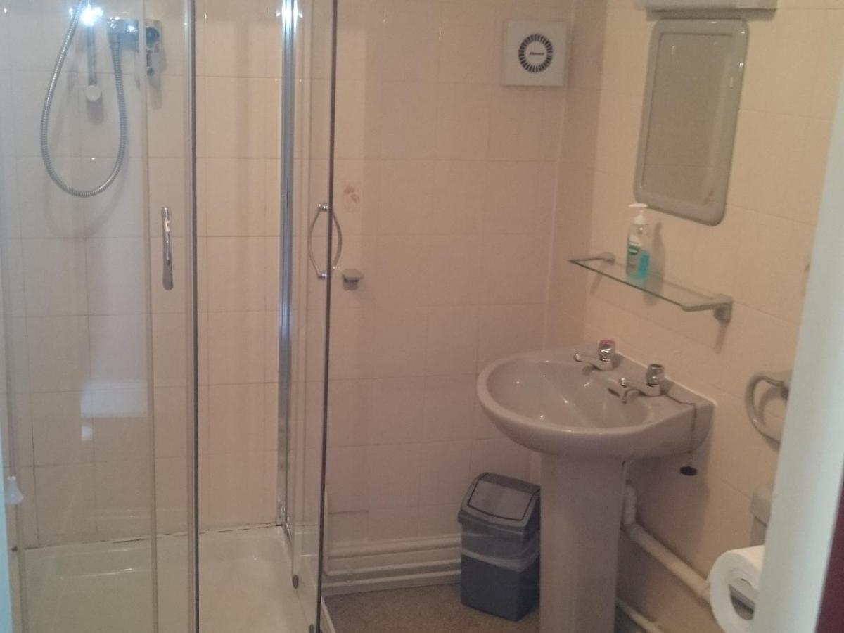 Shoulder Of Mutton Hotel Milton Keynes Ruang foto