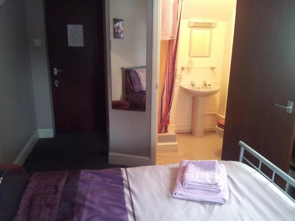 Shoulder Of Mutton Hotel Milton Keynes Bagian luar foto